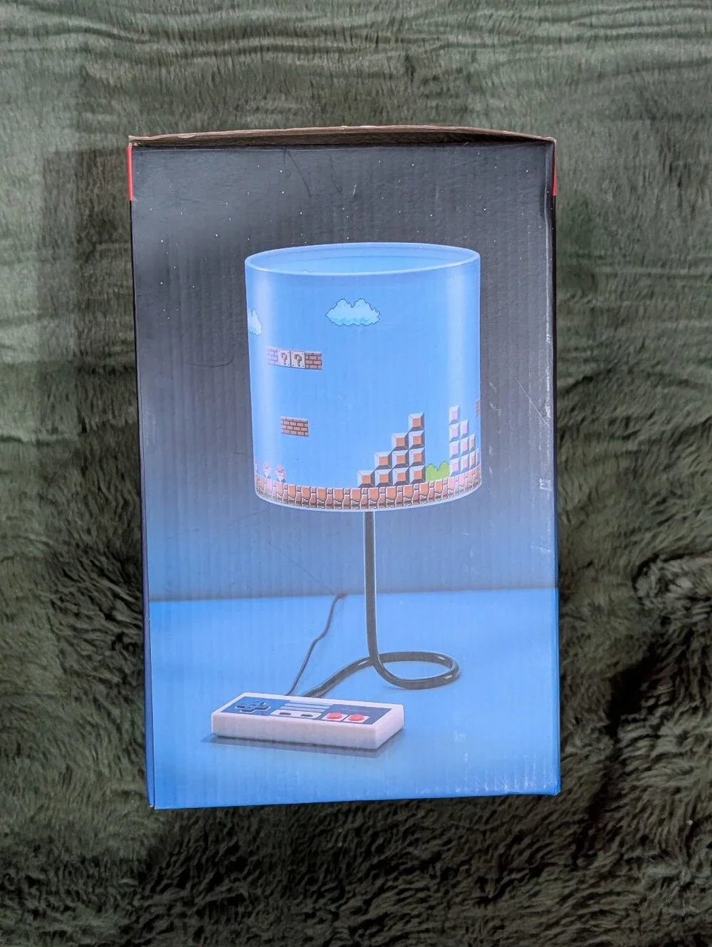 Brand New Nintendo NES Super Mario USB Lamp with Controller Base
